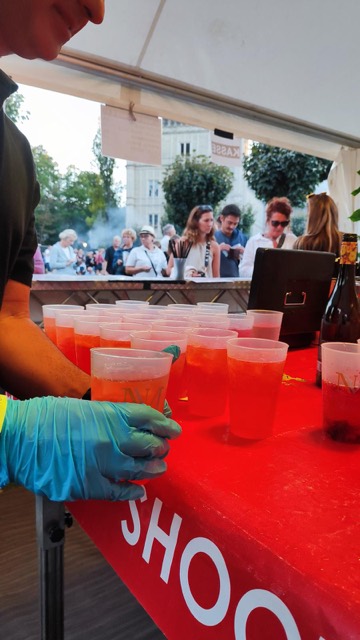 Mobile Theke von Gingers Events im Einsatz